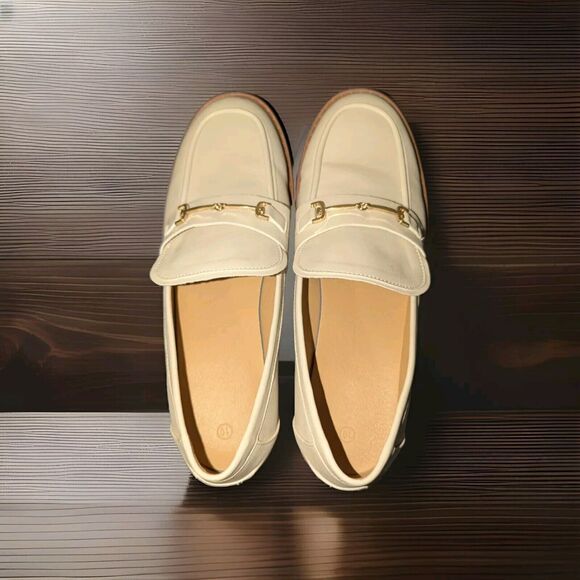 ZBY Cream Platform Chunky Loafers with Gold Accent Size 10 - Picture 4 of 6